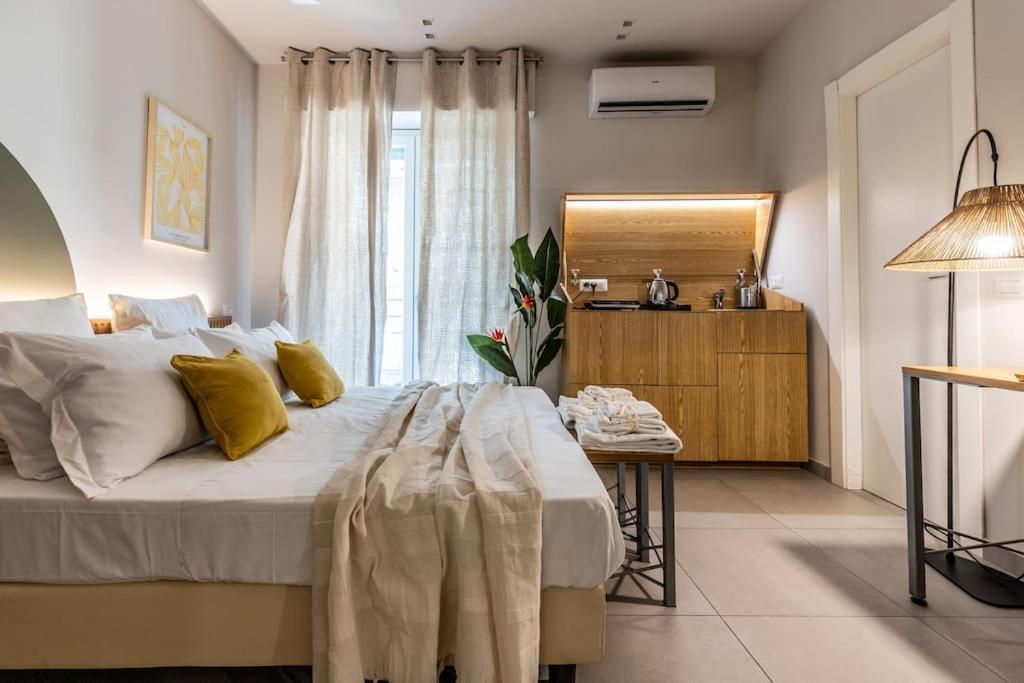 Dafne Room Un'Oasi Romana Per Coppie Экстерьер фото